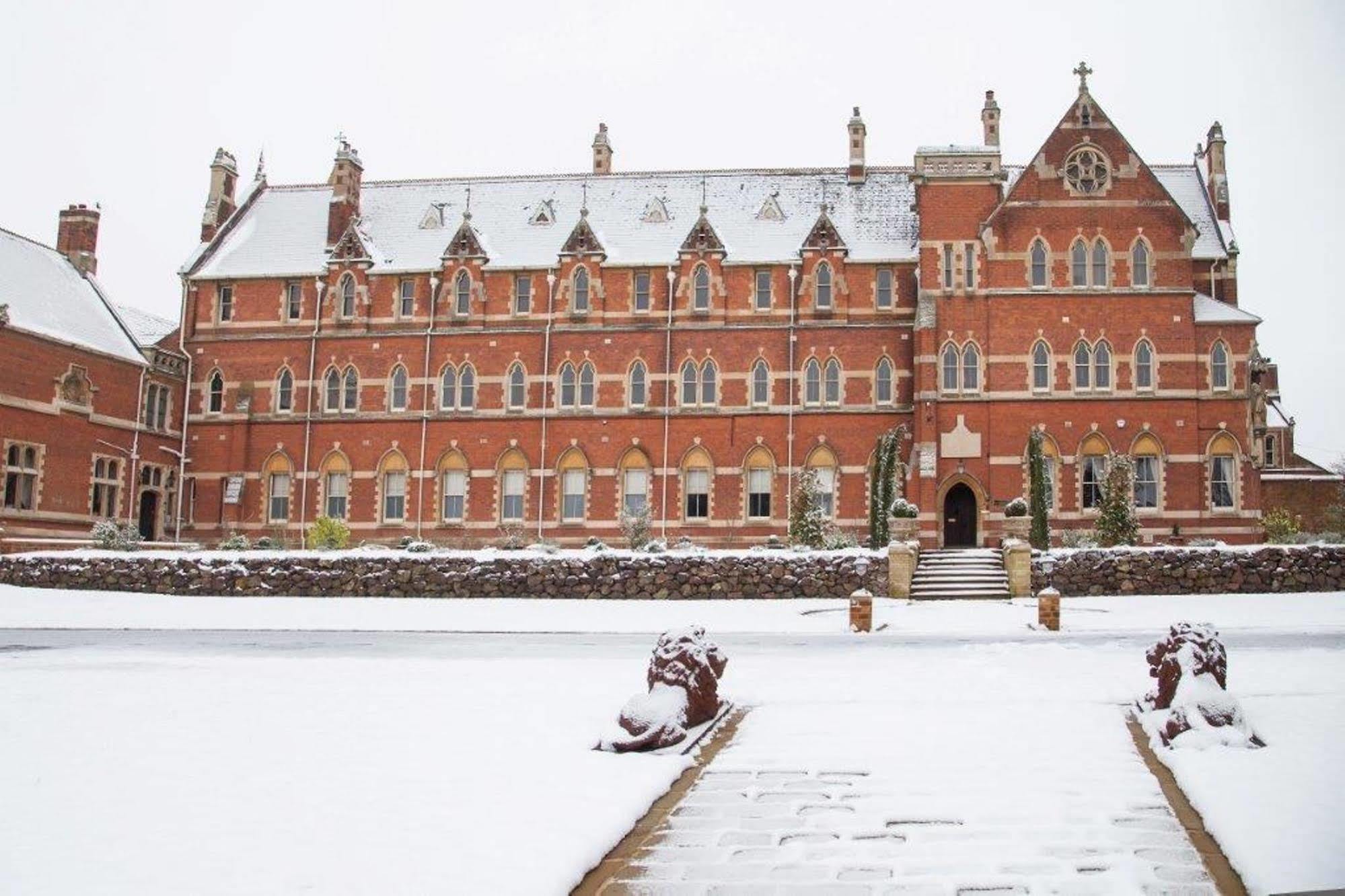 Stanbrook Abbey Hotel, Worcester Extérieur photo